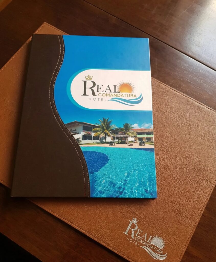 Pasta Cardápio com Capa personalizada - A4 + 5 divisórias - KIT c/ 5 UN