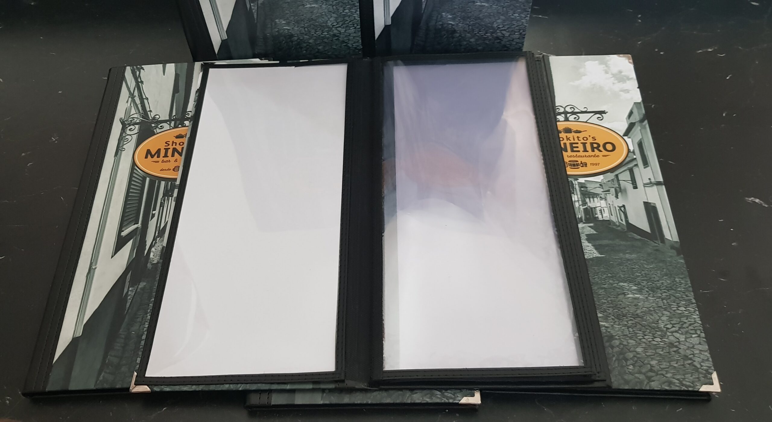 CAPA IMPRESSA COSTURA RETA