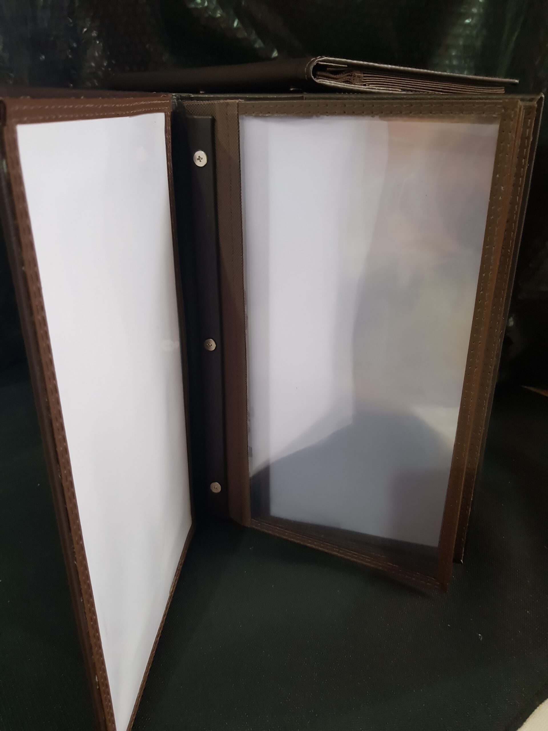 Pasta Cardápio com Capa em Couro Sintético + 4 divisórias - KIT c/ 5 UN - Imagem 11
